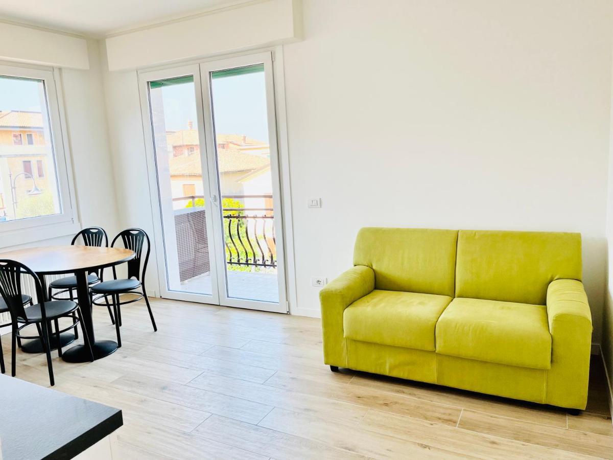 Berengario Suites Torri Del Benaco Eksteriør billede