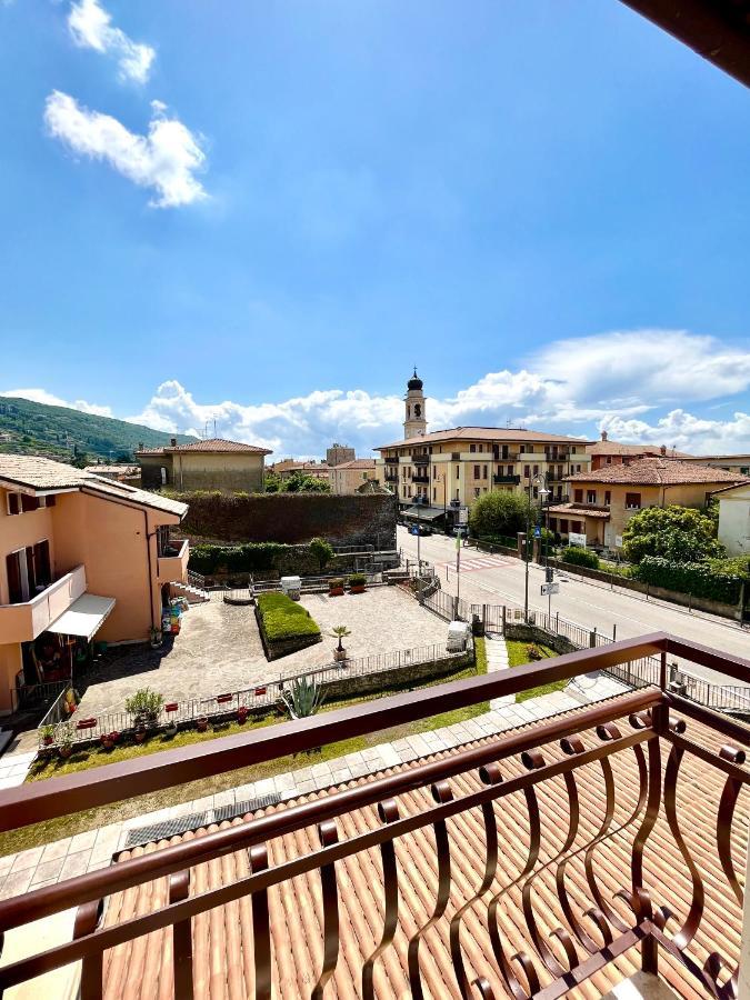 Berengario Suites Torri Del Benaco Eksteriør billede