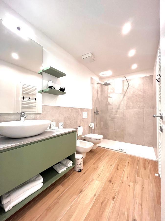 Berengario Suites Torri Del Benaco Eksteriør billede