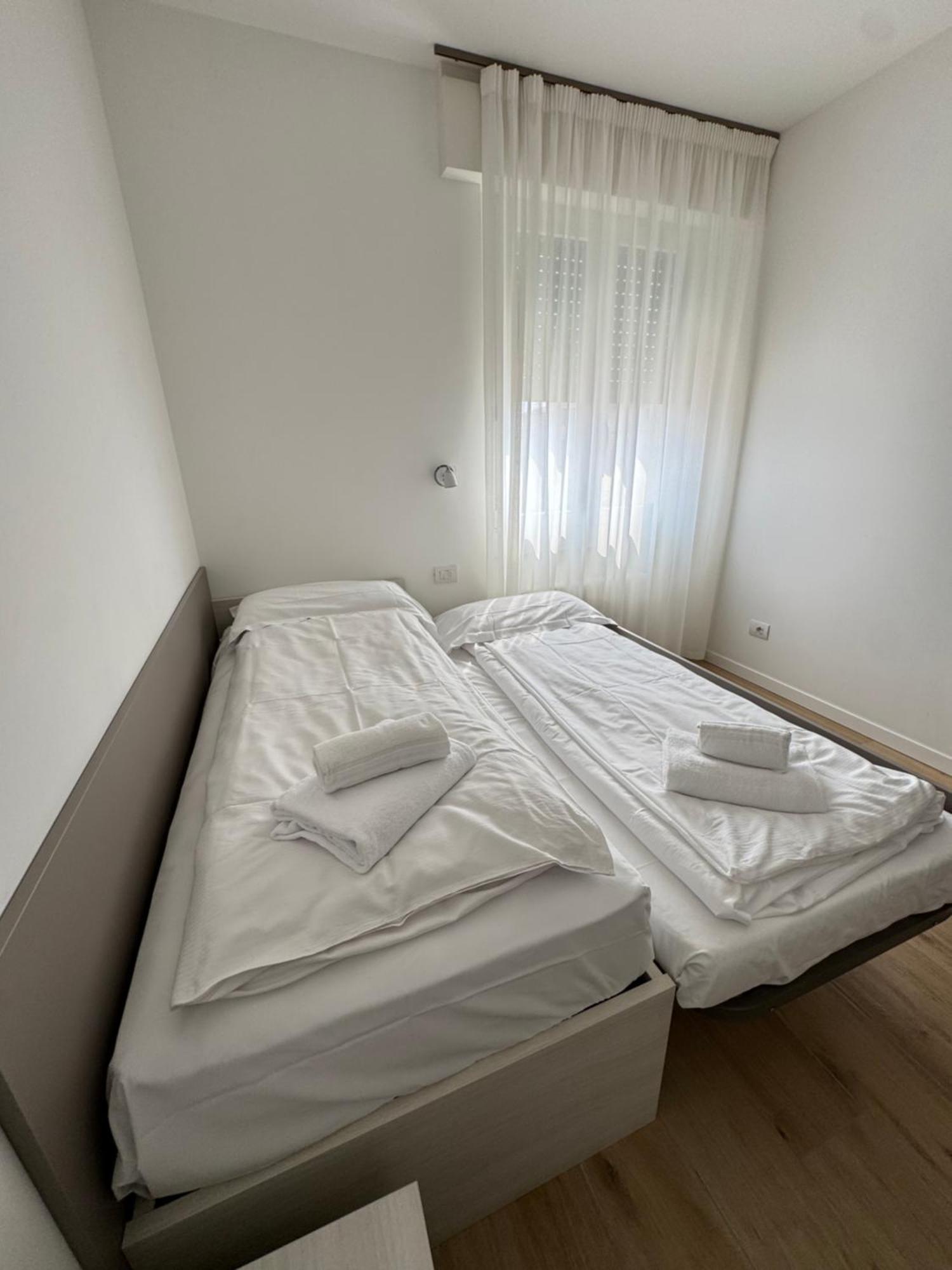 Berengario Suites Torri Del Benaco Eksteriør billede