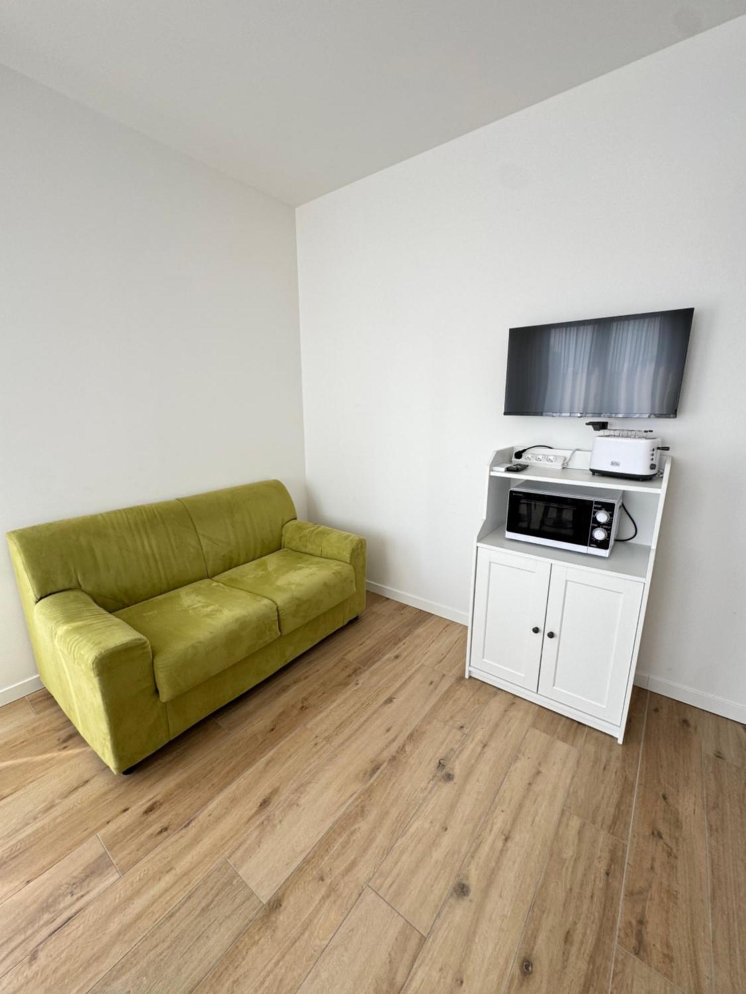 Berengario Suites Torri Del Benaco Eksteriør billede